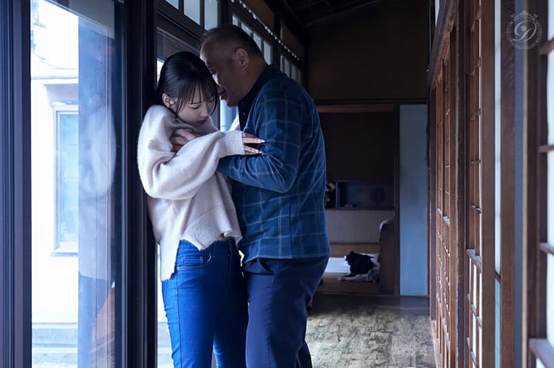 夫が出社して帰宅する定時9時から18時まで…義父と’孫作り’の中出しSEXに励んでいます―。 与田りん サンプル2