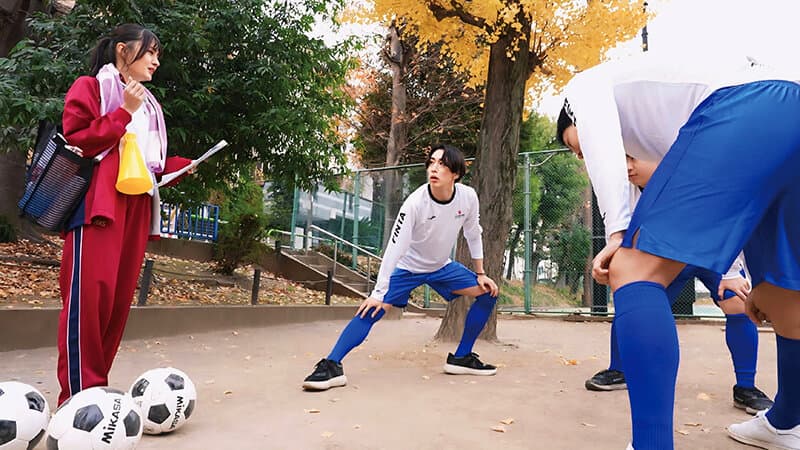 サッカー部の女子マネージャーは憧れの先輩のレギュラー獲得のために顧問教師の性処理をしています 幸村泉希 サンプル3