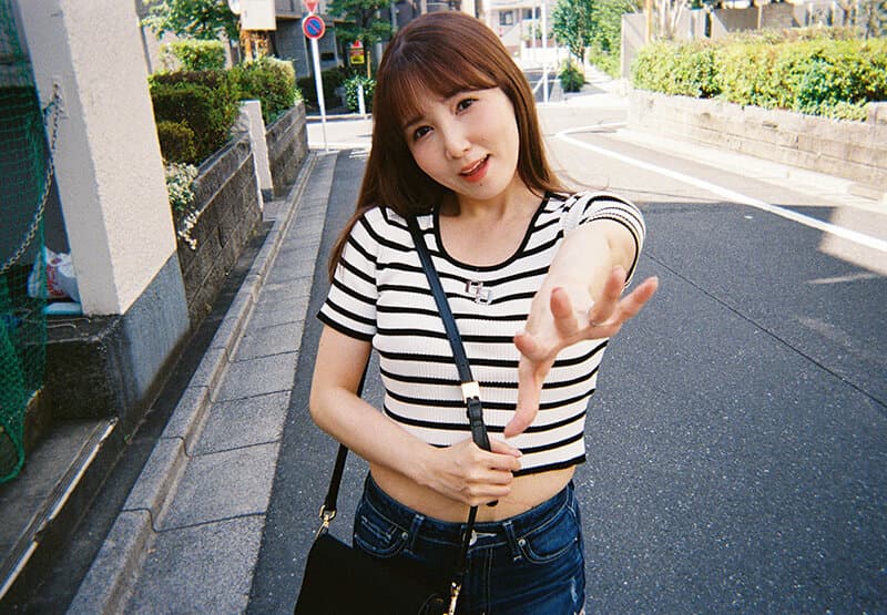 自宅で潮吹きしたくないからラブホで思いっきり潮吹きしたい！人妻セフレ友田彩也香と夜から朝にかけて1泊2日のイチャびちゃ不倫デート サンプル4