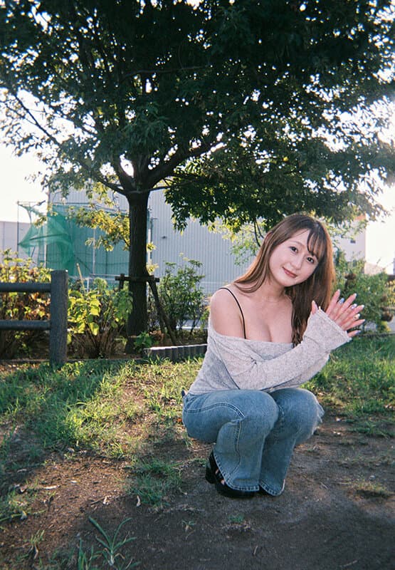 「精子が出るところも中に出されるところも感じたい…」Fカップ美巨乳セフレ星空もあと真正半外半中出しデート サンプル1