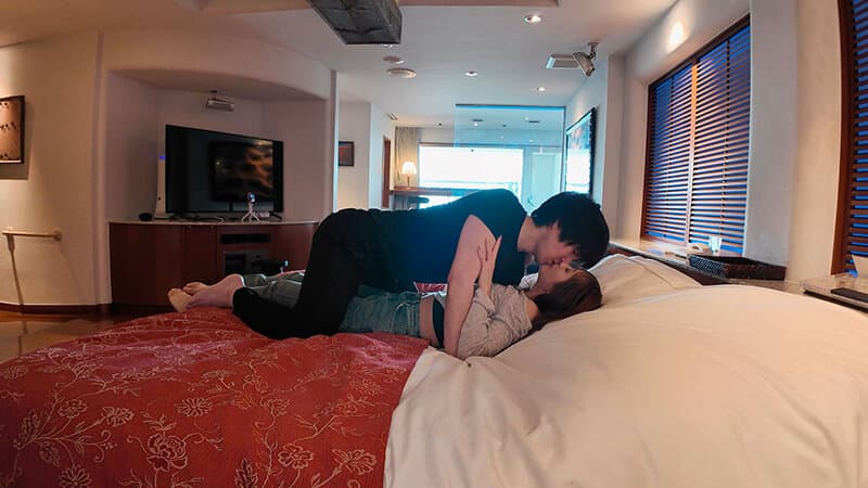 「精子が出るところも中に出されるところも感じたい…」Fカップ美巨乳セフレ星空もあと真正半外半中出しデート サンプル5