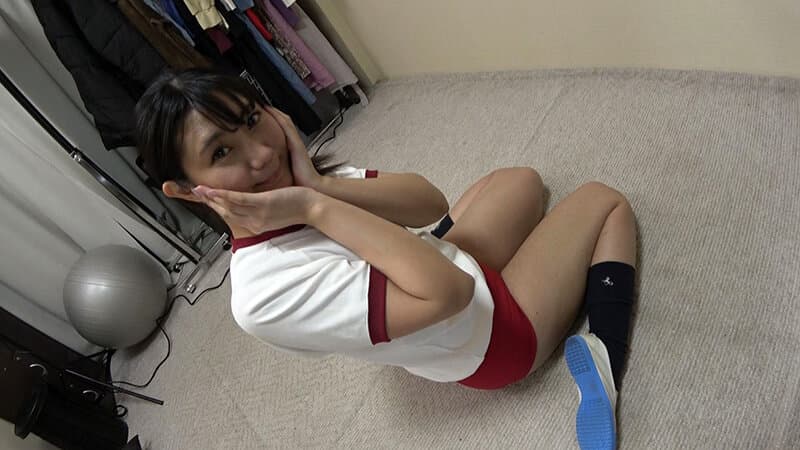 谷村凪咲 ムチムチ美尻 神ブルマ 美少女やぽっちゃり娘らにピチピチブルマ＆体操着を着せ、ハミパン、ムレムレワレメを毛穴まで見えるほどの超ドアップ接写！さらに尻コキ、着衣お漏らし放尿やブルマぶっかけ等ブルマ好きに送る完全着衣フェチAV サンプル4