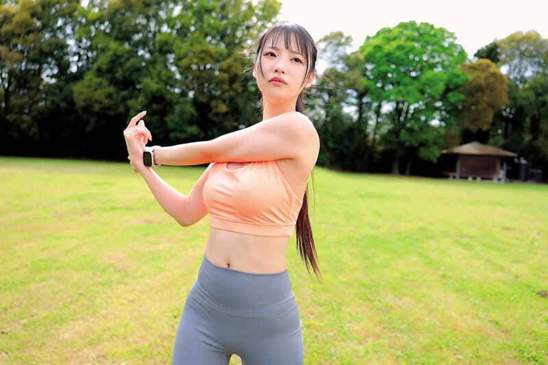 露出ウェアで颯爽と走る美人ランナーを追跡盗撮 全力ダッシュでハァハァ力尽きたところを強襲ハメ筋肉質ボディから汗が飛び散るほど鬼エビ反り痙攣アヘオホ唸り喘いでイキ狂い発情MAXケダモノ堕ち野性のマゾランナーと化した 月野江すい サンプル3