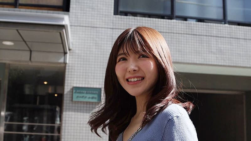 童貞救済バトル！ニューハーフ VS 女子大生 交互に穴試し！結果…まさかの3P突入！？ 花宮ひめ サンプル6