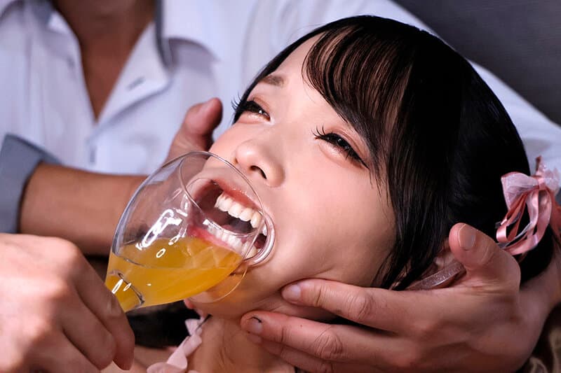 着衣拘束拷問アナルFUCK 白濁に沈むニューハーフ 愛瀬めい サンプル9