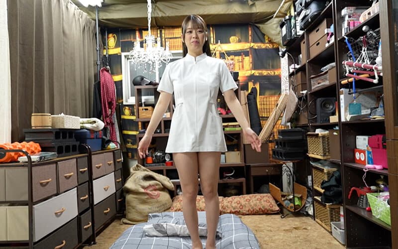 看護婦さん、看護婦さ～ん ナース服に大きな乳房、ぷりっぷりのでかい尻 すみませんが院内では犯罪ですね Gカップな犯罪ボディ ナースの生ハメ診察 滝川すみれ サンプル8