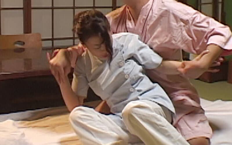 働く熟女と痴●客 660分完全盤6枚組 サンプル16