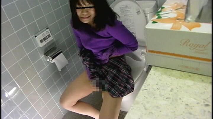 都内某所 雑居ビル 男女共用トイレのオナニー盗撮映像4時間ベスト40人 サンプル9