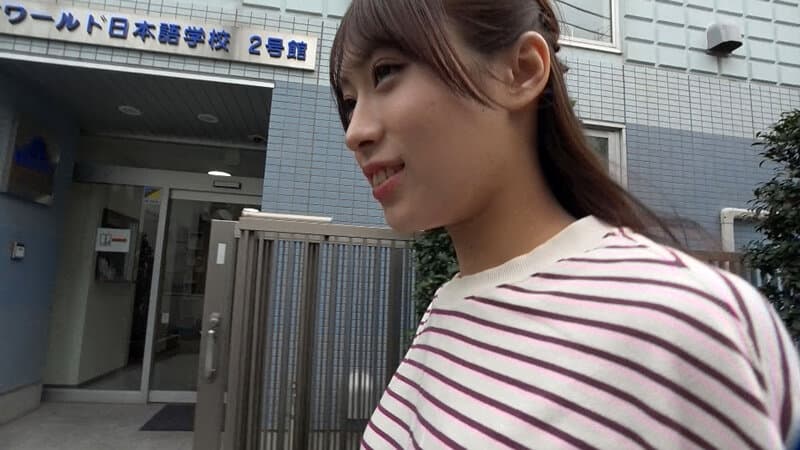 【悲報】大好きな彼女が…イケメン出張ち○ぽどもにハメ倒されてザーメン便器にされる姿をスマホで撮り続けました サンプル2