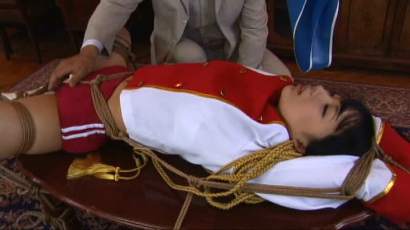 三人の令嬢豚鼻鞭打ちM奴調教 サンプル18