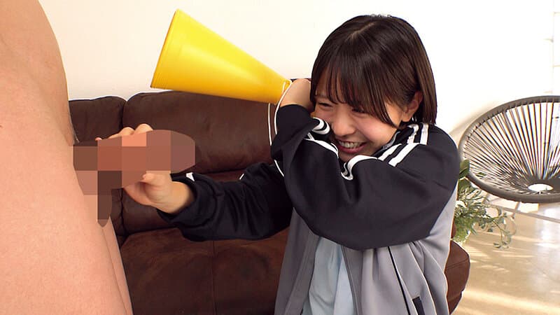 全身全霊！みんなにパワーを届ける元気で笑顔が素敵な運動部マネージャーが童貞君のオナニーを全力応援！一生忘れられない生中筆おろしスペシャル！ サンプル2