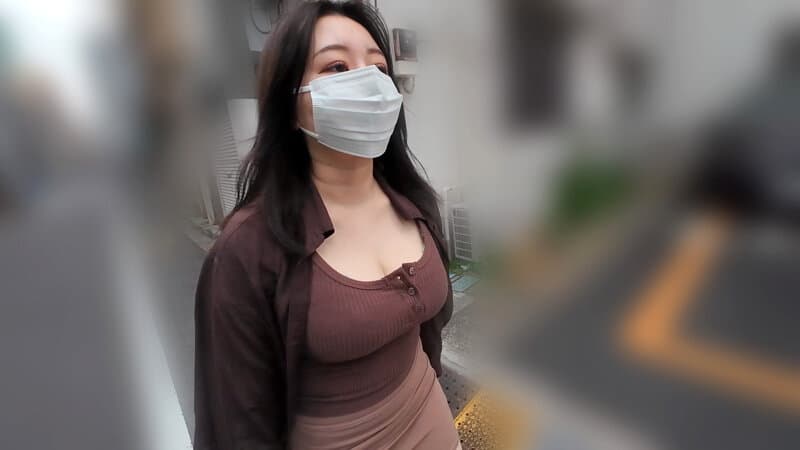 天然巨乳を揉む たぷんたぷんに主張する豊満おっぱいを着衣や下着や生でじっくり揉みたくる サンプル9