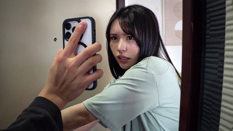膣奥（カラダ）にたっぷりとお仕置きしてあげないとね。僕は、こんなに玲衣の事を愛しているのに裏切ったんだから。 黒島玲衣 サンプル5