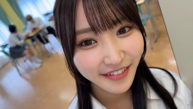 校内でこれはヤバすぎ。某サイトで鬼バズりしたエロすぎる思春期カップルの学内淫交 流出映像。 サンプル2