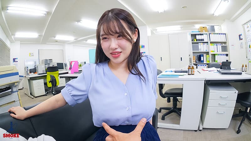 【乳首開発セクハラ】残業中のオフィスで二人きり、無自覚パツパツおっぱい挑発してしまい中年スケベ部長から若肌乳首をネチっこくいじられチクイキ絶頂してしまう色白巨乳部下OL 丸最レア サンプル16