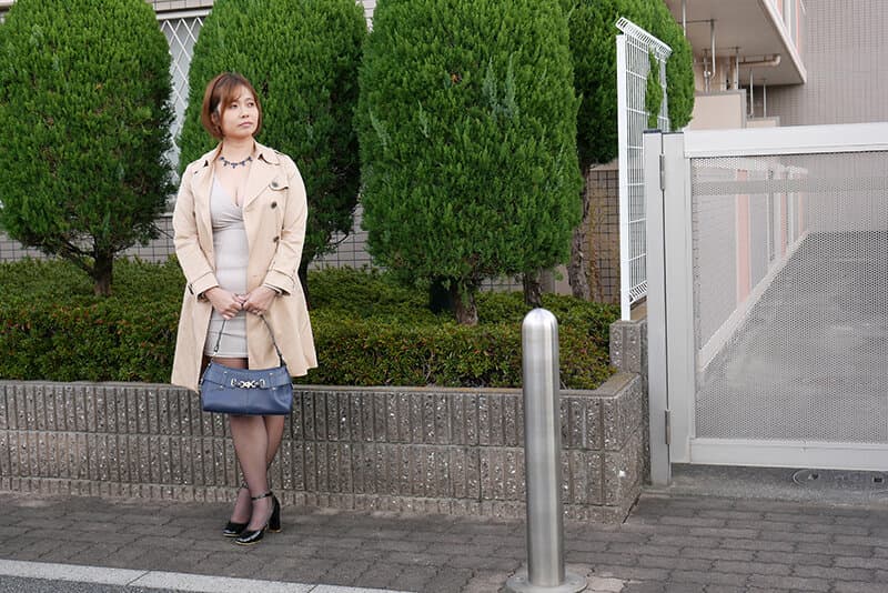 「立ちんぼ妻」 B級熟女 しょうこ38歳 サンプル1