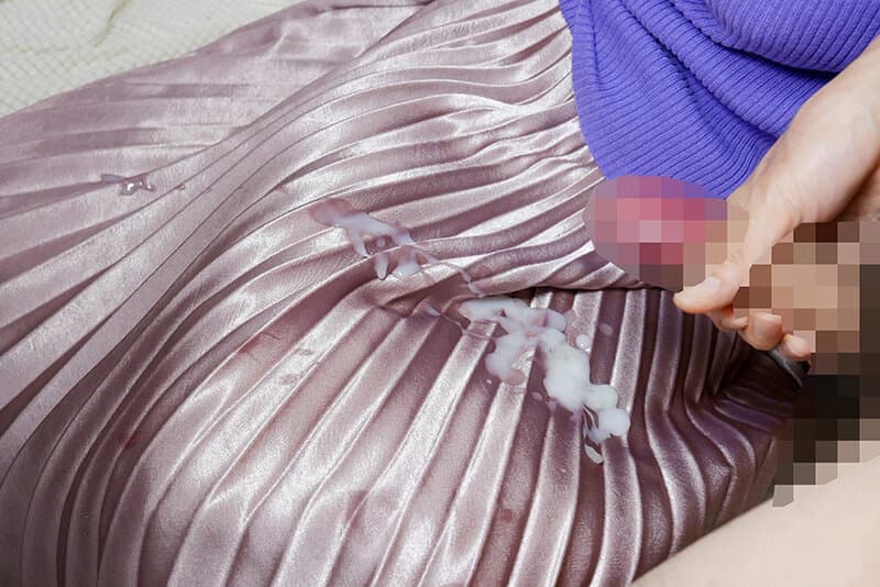 麗しい奥さんのロングスカートでいっぱいチ〇ポをシコってもらいザーメンをぶっかけたい！ サンプル8