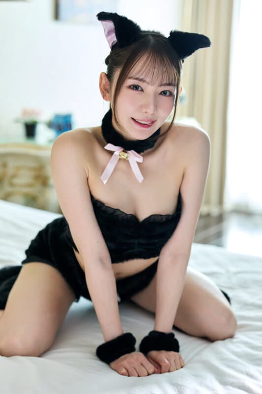 【VR】【8K】営業スマイルの裏で溜めた性欲が爆発！セクコスキャンペーンガールの彼女に興奮したチ〇ポを濃厚フェラで味わい、子宮に届くほど奥まで繋がって強●連続中出し！ 大人気インフルエンサー めいさ サンプル4