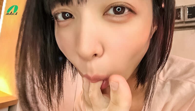 AV女優がプライベートでも超ドM性癖全開、虹村ゆみを生中出しハメドリッ！ サンプル10